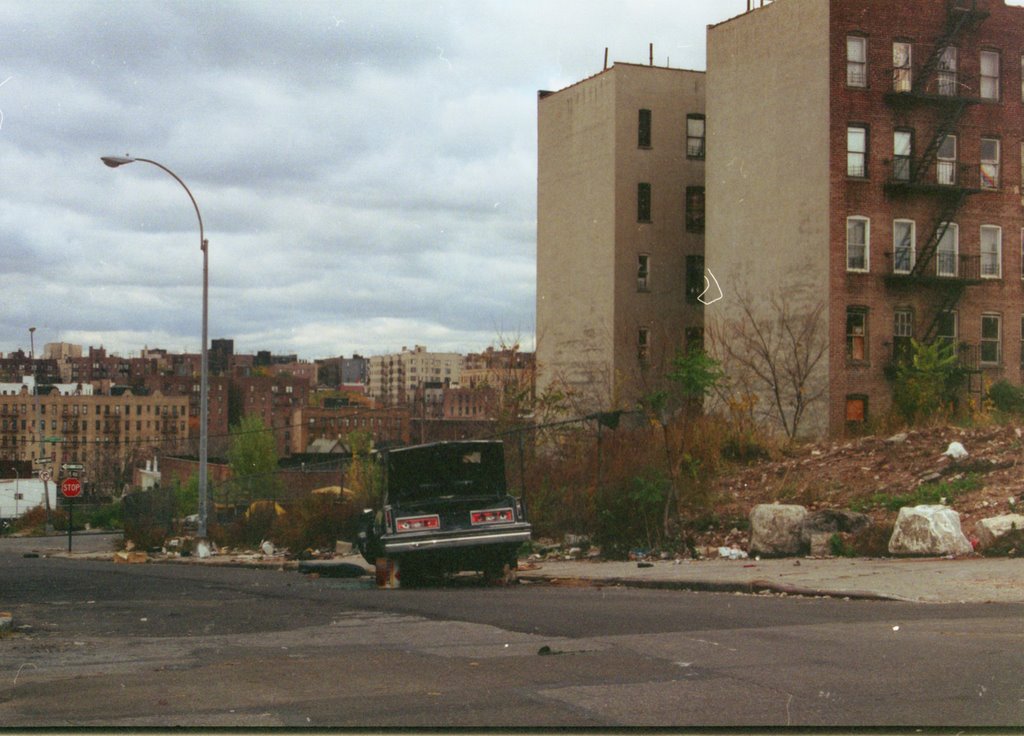 Picture of the south Bronx in 1992.