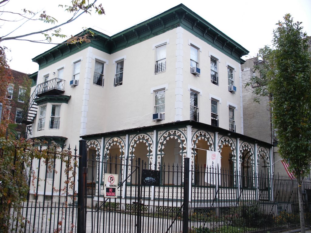 Jazz on the Villa,  Hostel on 129th