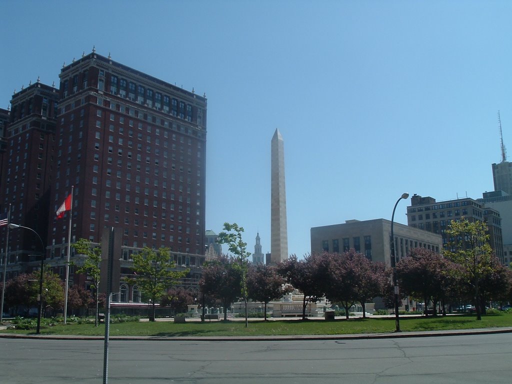 Niagara Square