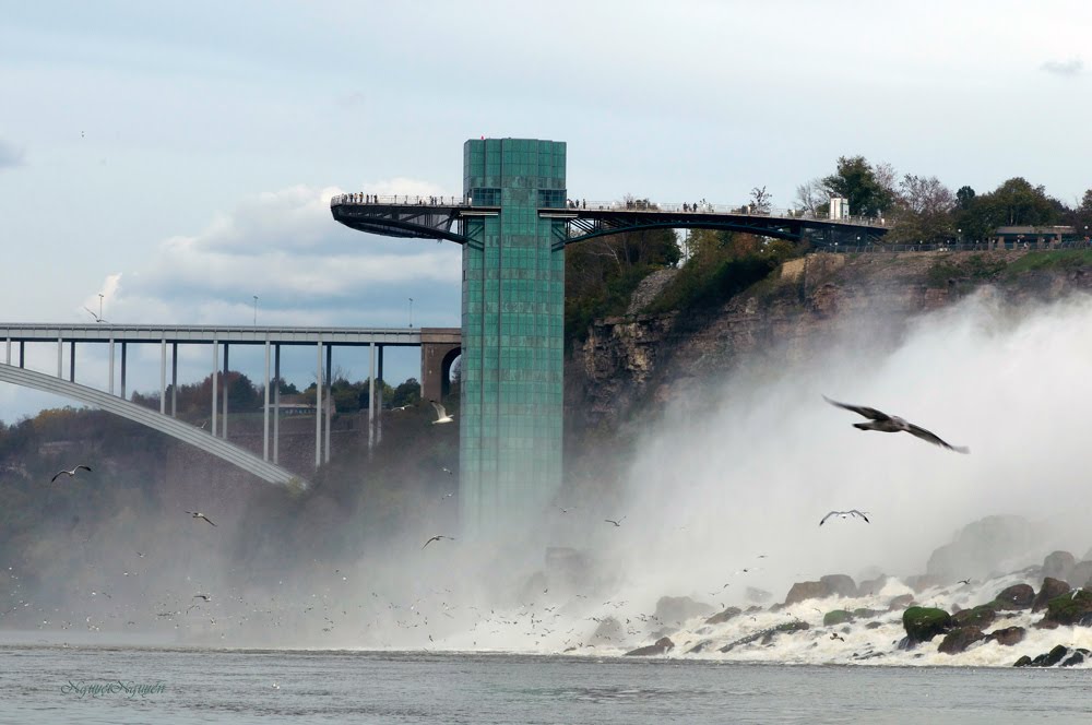 Point Niagara Falls.