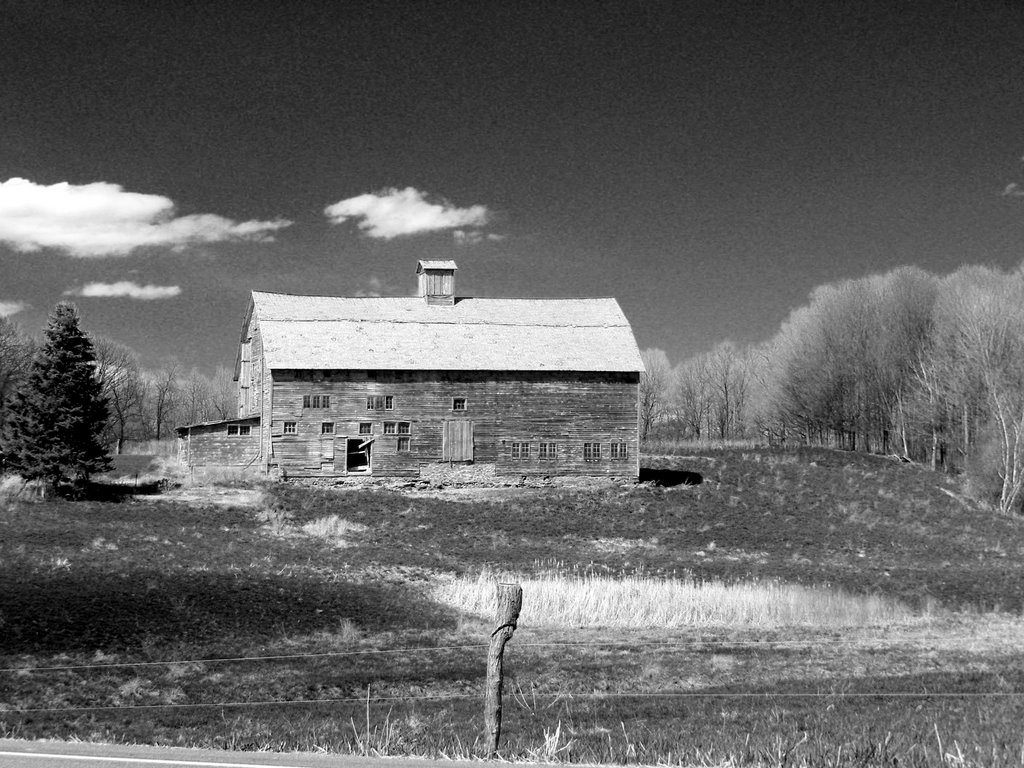 Saratoga barn, Cedar bluff rd