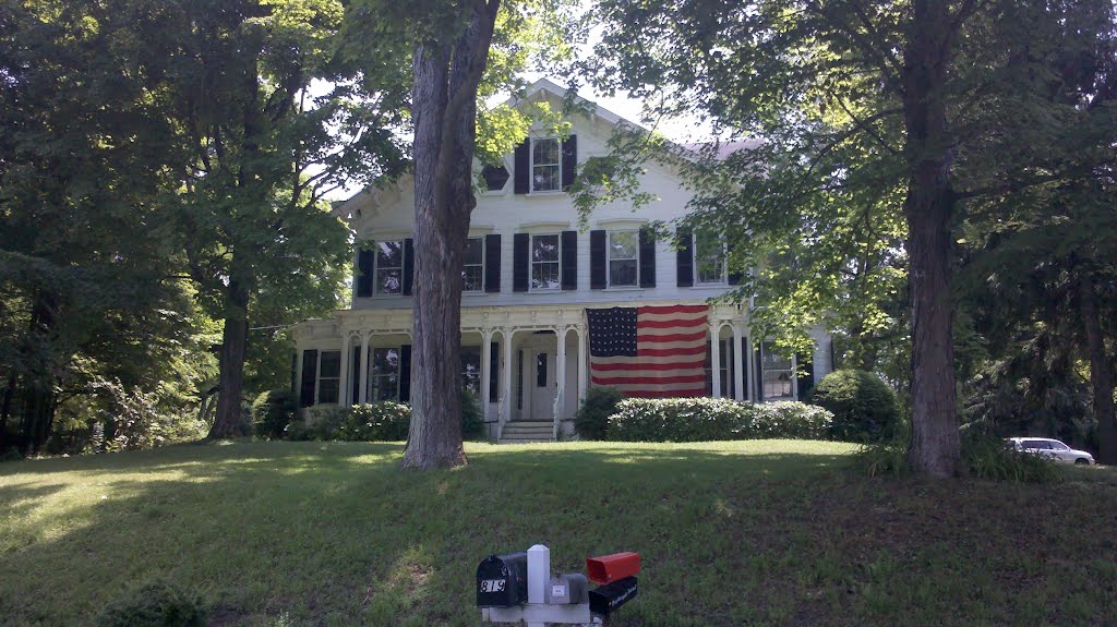 House on Fiddlers Bridge Rd.