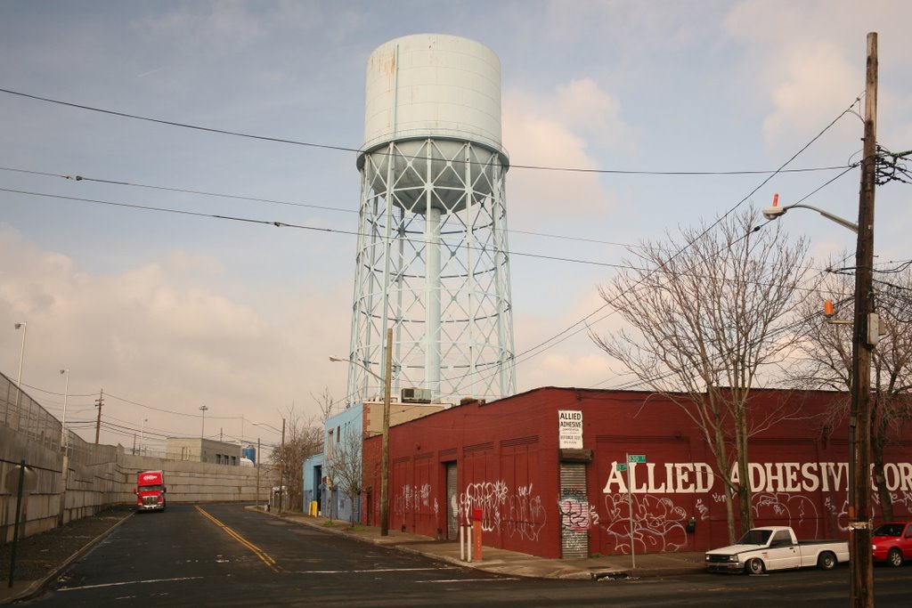 Water Tower in Richmond Hill, NY