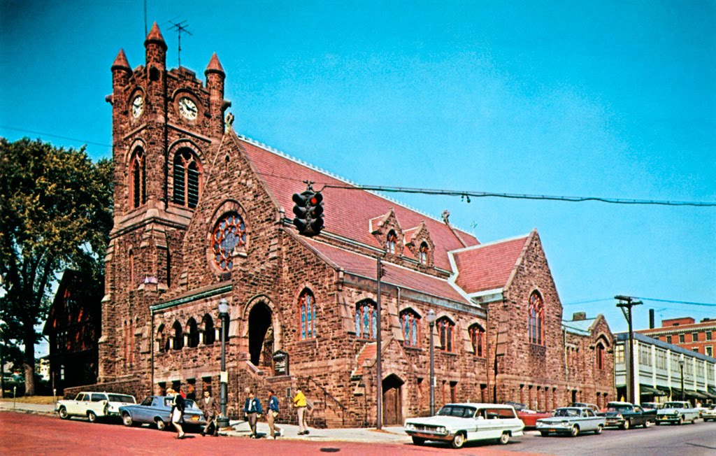 St. Lukes Episcopal Church in Jamestown, New York