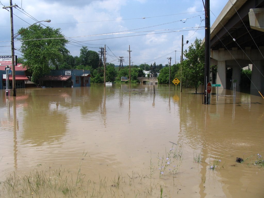 Riverside Drive June 2006 Flood
