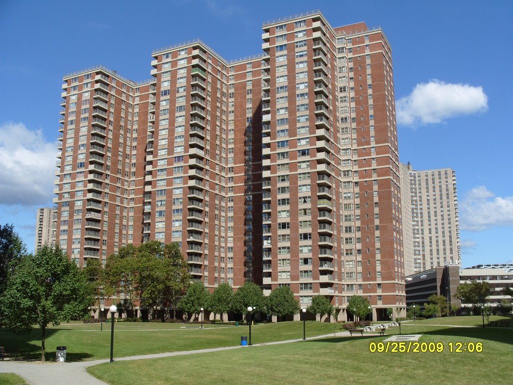 100 120 140 Bellamy Loop Bronx NY