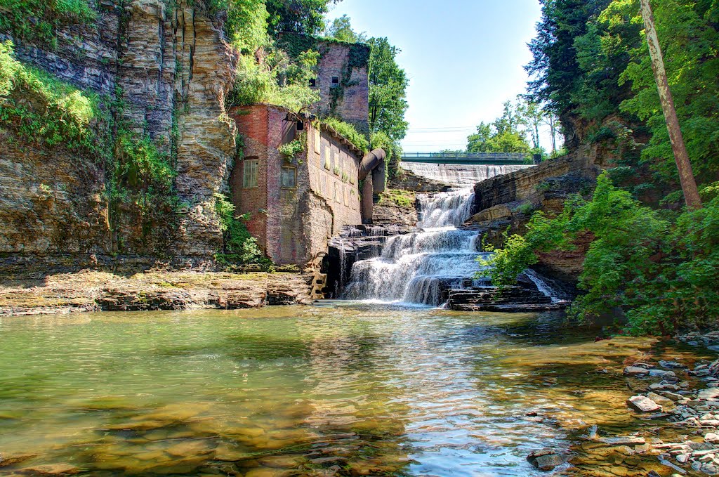 Van Nattas Falls - Six Mile Creek Gorge