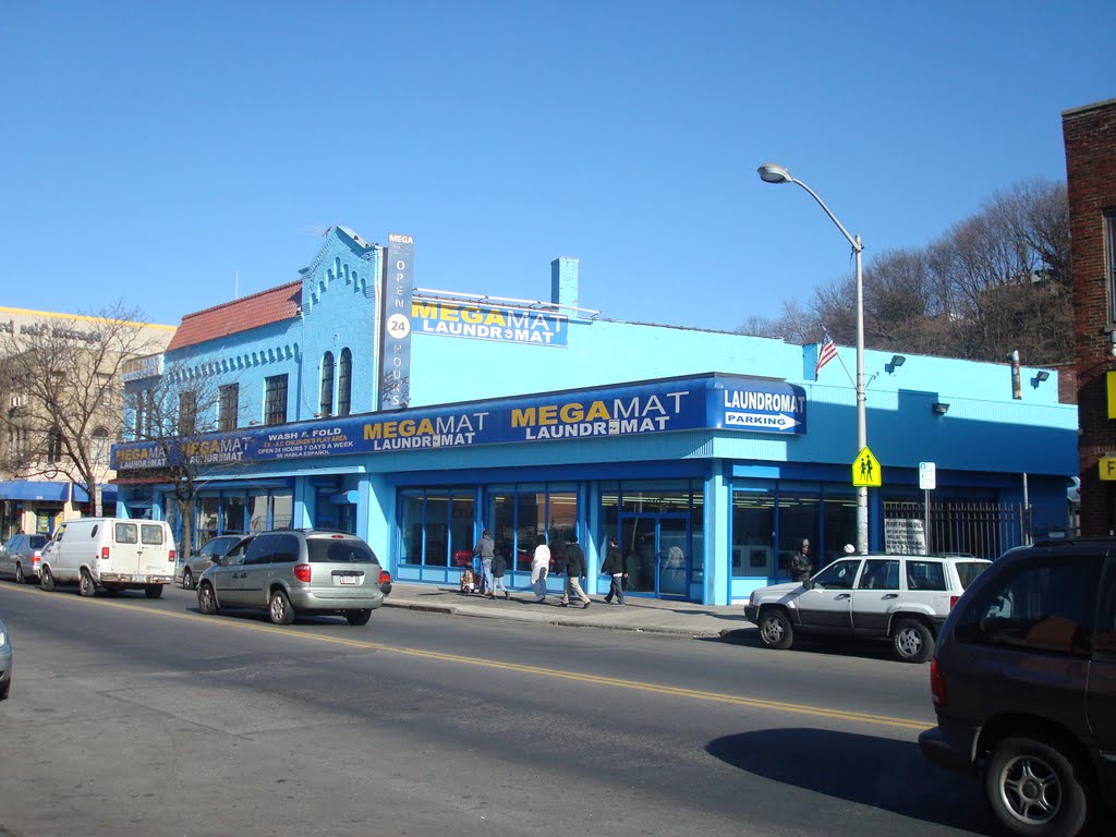 Megamat laundromat,South Broadway