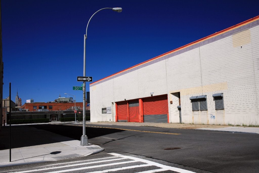 Warehouse in LIC