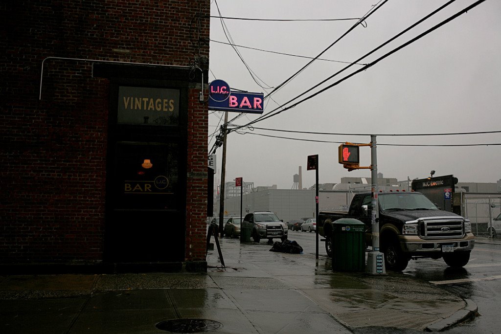 L.I.C. Bar