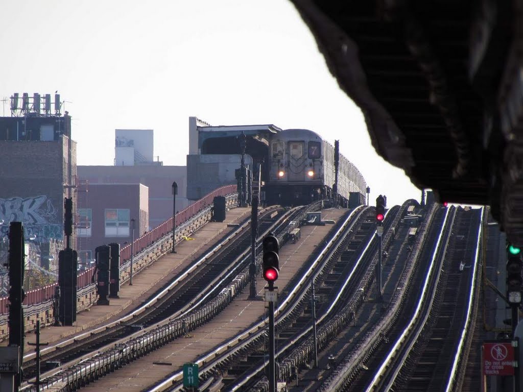 40th St station from 33rd St + Rawson Street