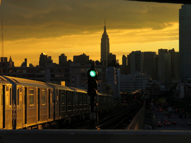 Green light to Manhattan