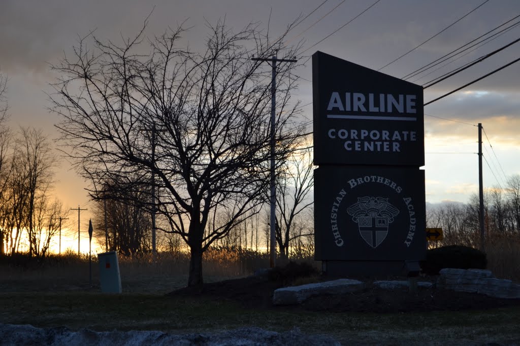 Airline Dr