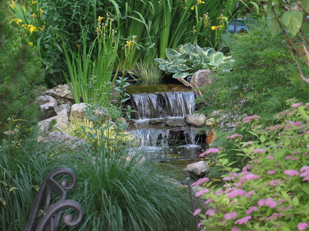 peaceful falls