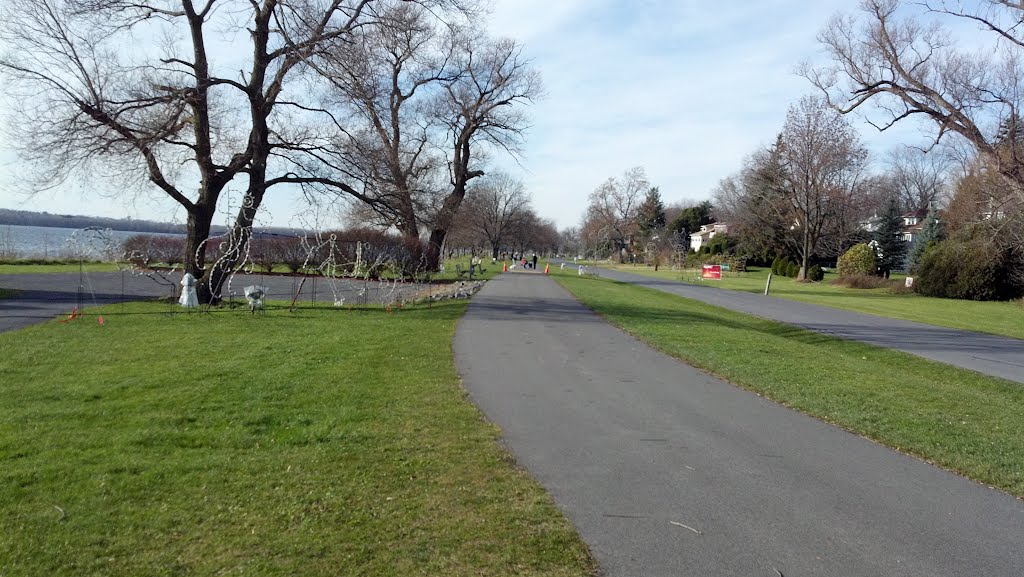 Onondaga Lake park at the Onondaga Yacht Club