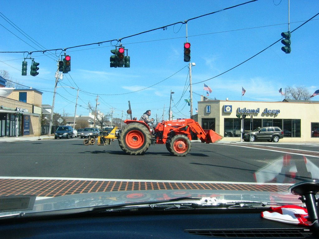 Mountak Hwy & Wellwood ave.