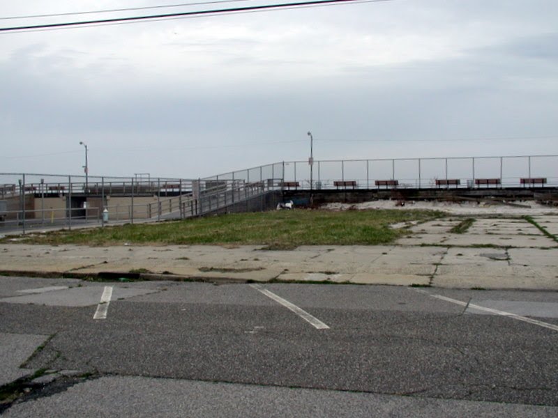 Site of Dirty Dicks- Long Beach Blvd/ Shore Rd.