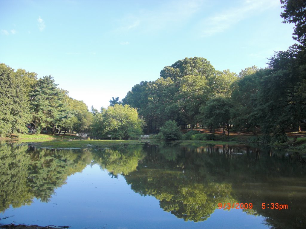 Manhasset Valley County Park