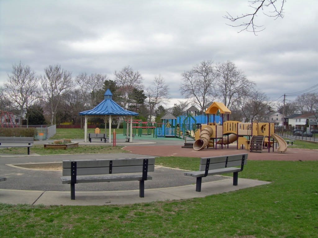 Newbridge Road Park