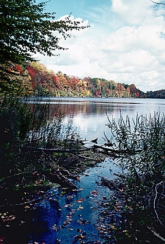 Green Lakes State Park in fall
