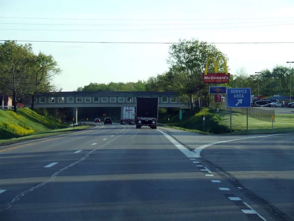 Service Area on Turnpike I-90