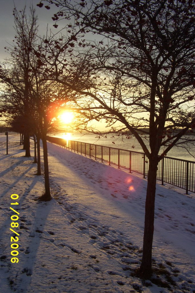 Sunset on the Niagara River