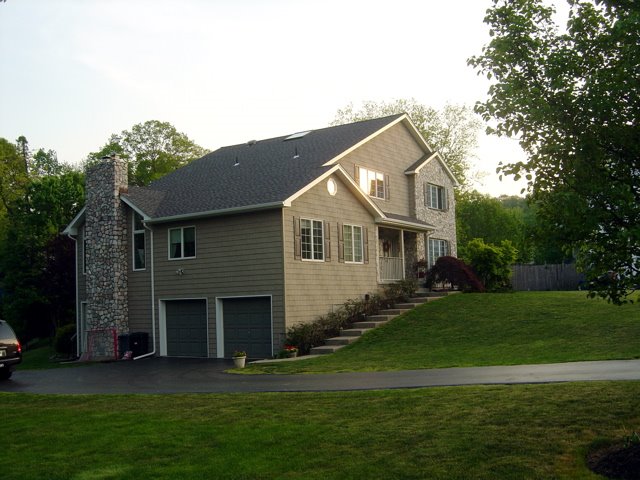 4 Kristoffer Court
