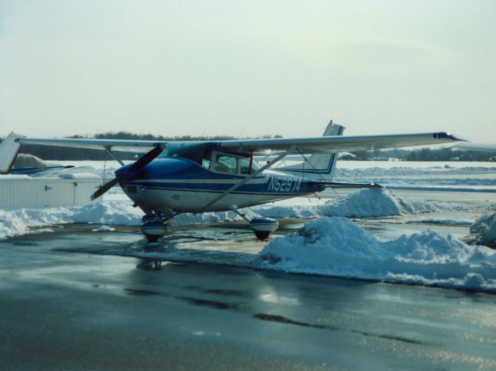 1974 Cessna 182P N52974 at Dutchess County Airport, Poughkeepsie, NY