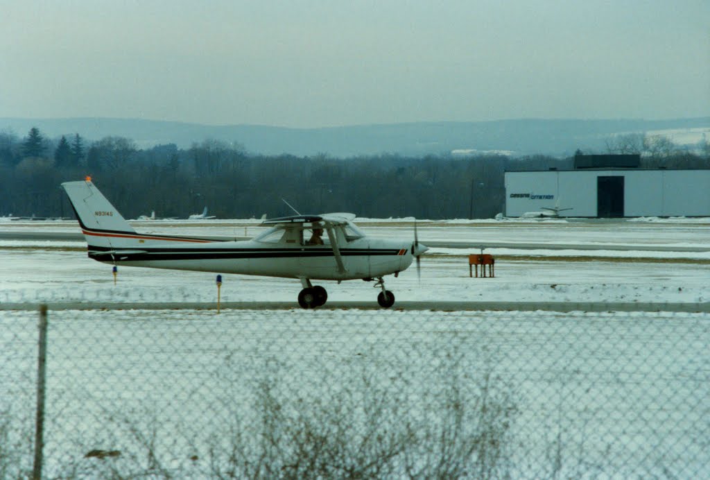 Cessna 152 N93145 at Dutchess County Airport, Poughkeepsie, NY