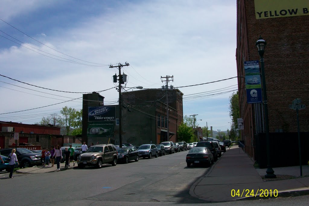 Near Newburgh Landing