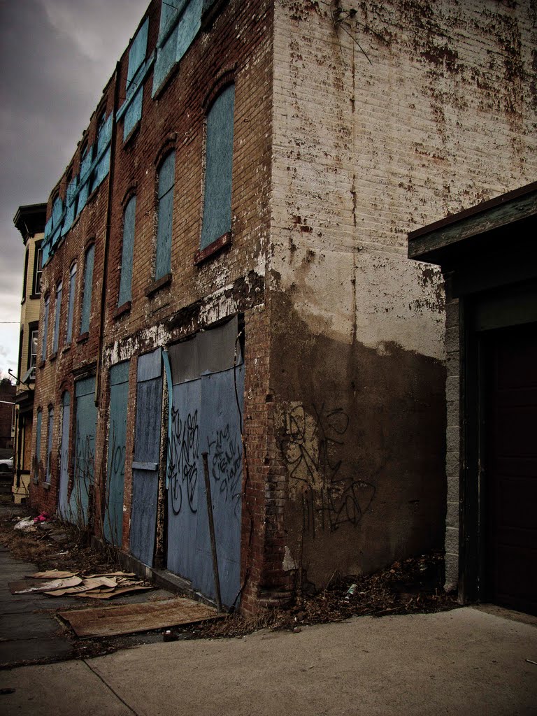 Building with Graffiti