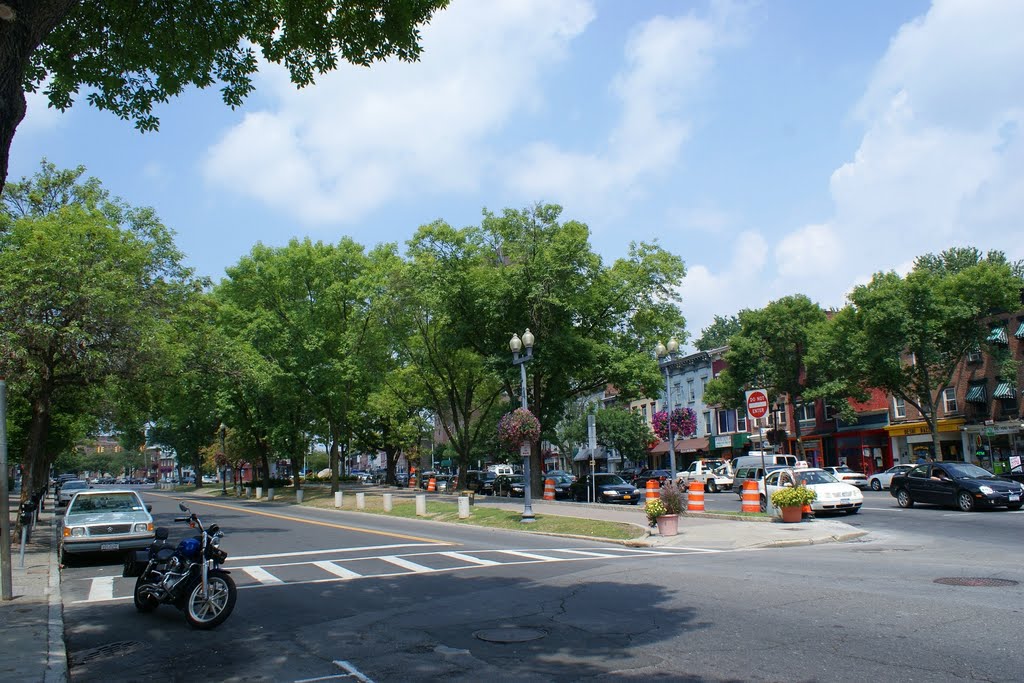 Washington Ave, Albany