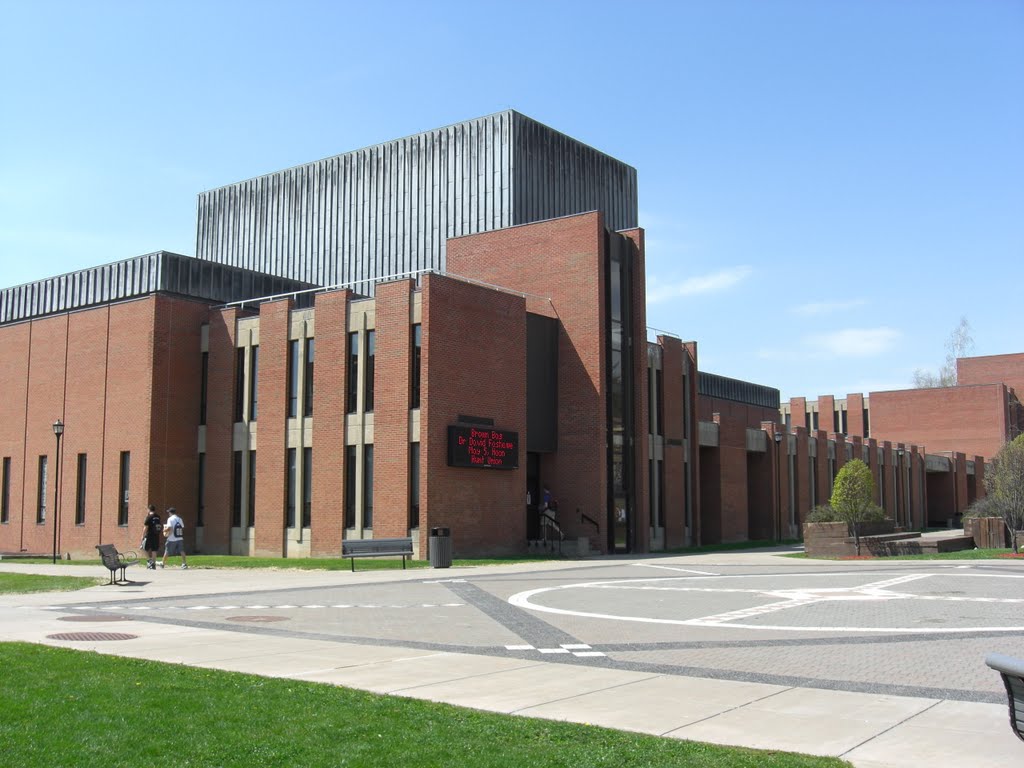 SUNY Oneonta Fine Arts Building