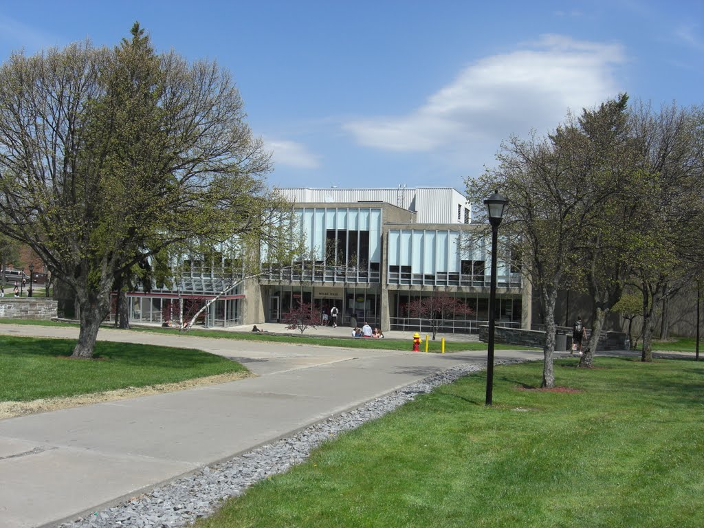SUNY Oneonta Mills Dining Hall