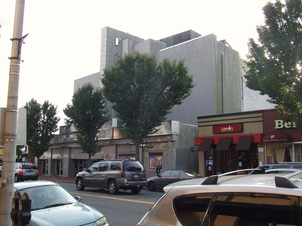 N.Park Ave  Kino