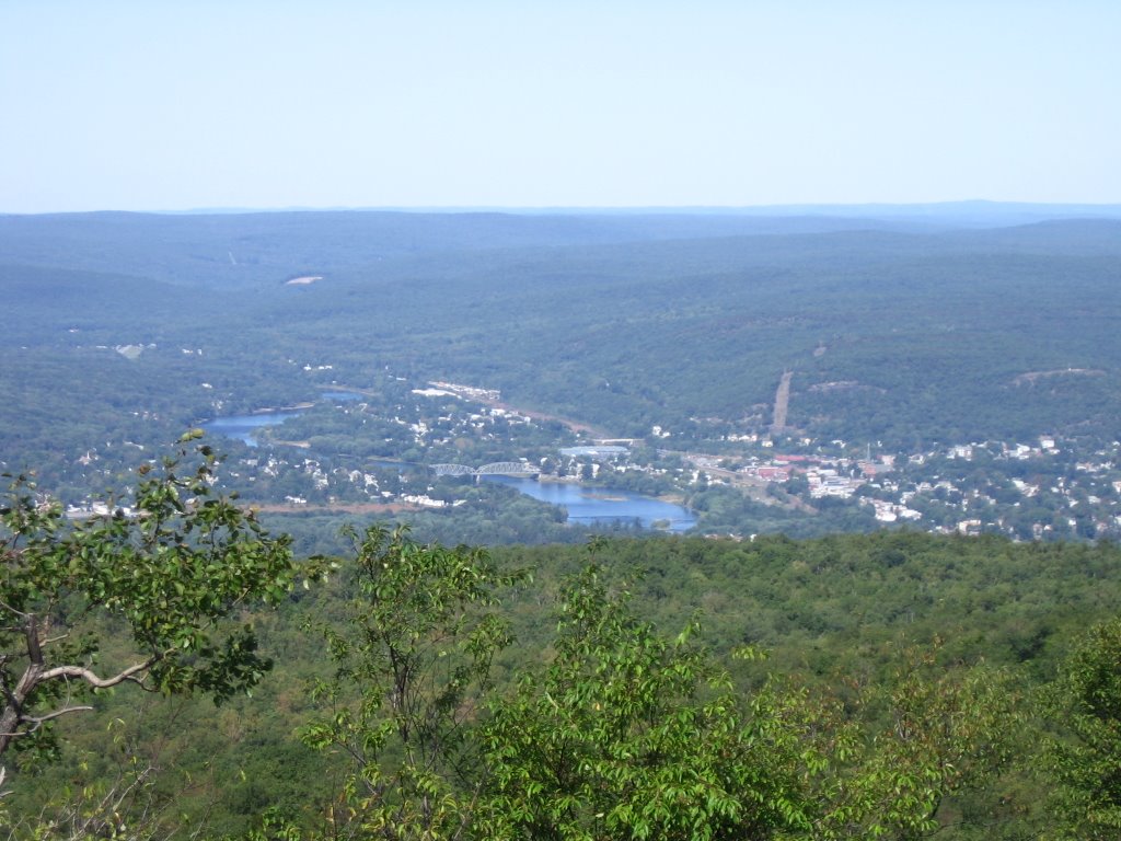 Port Jervis, NY, seen from Hight Point State Park in New Jersey [006921]