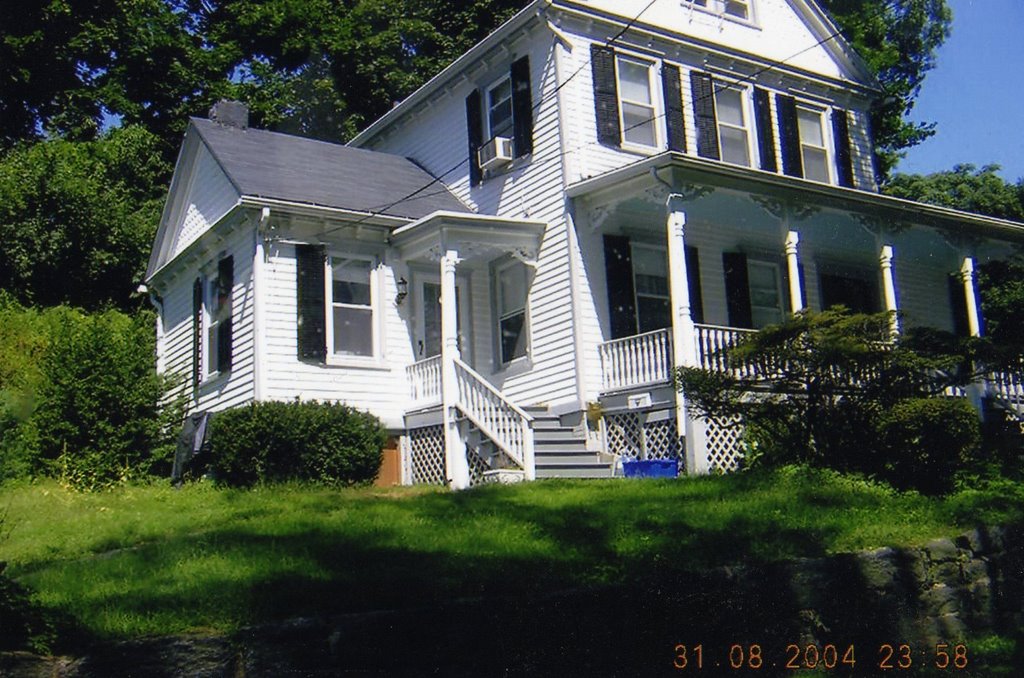 Colonial House of Byram