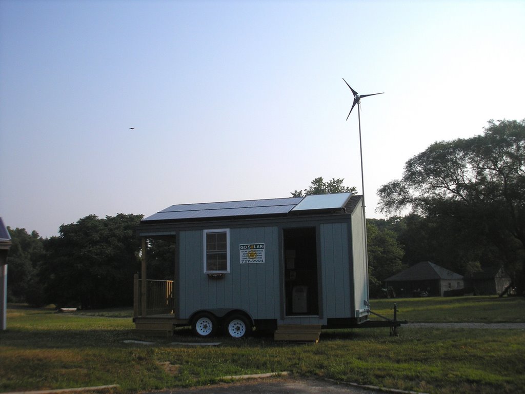 sunshack by go solar inc at renewable energy demo Indian island park, cool!