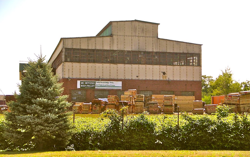 Pallet factory