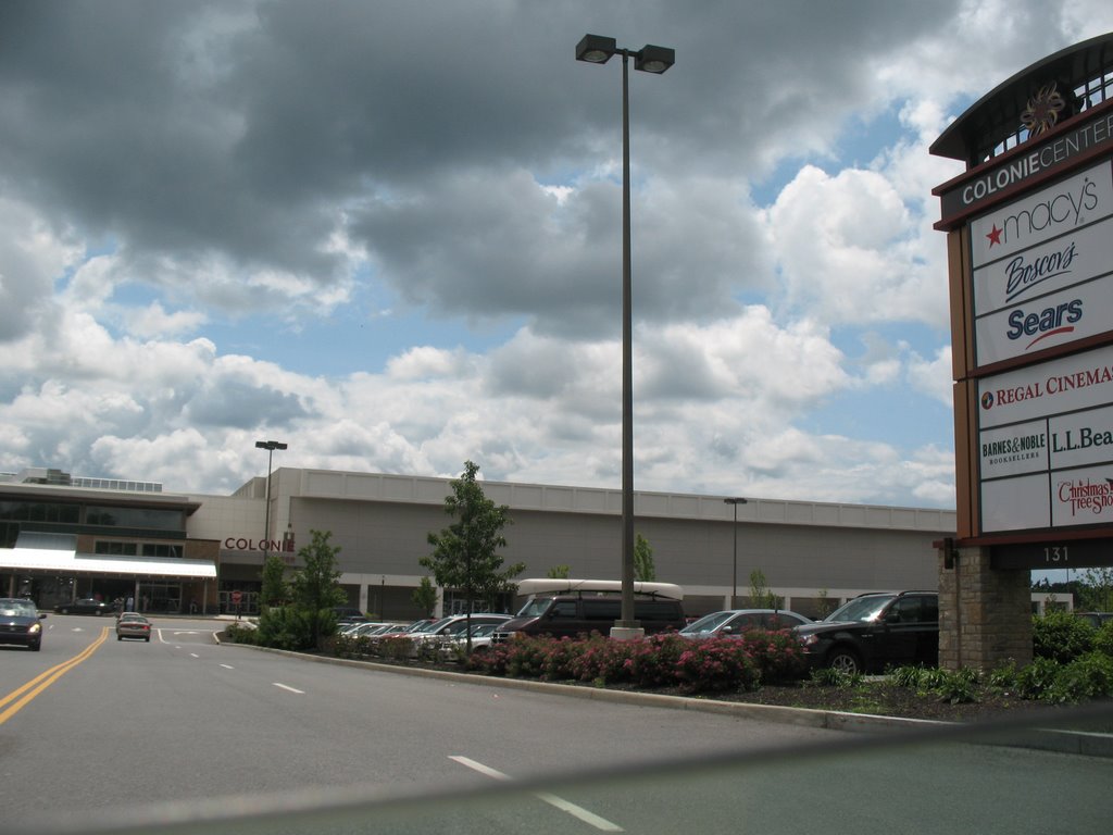 Colonie Center