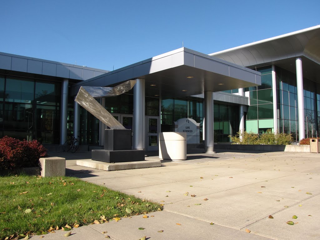 UAlbany Life Sciences Building