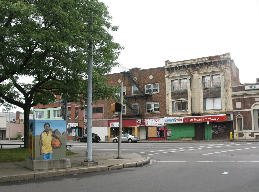 Bulls Head Hardware