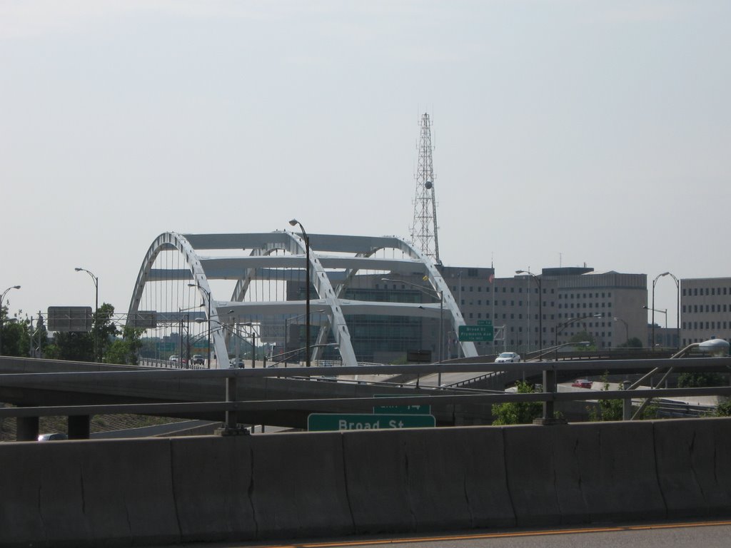 Frederick Douglass-Susan B. Anthony Memorial Bridge