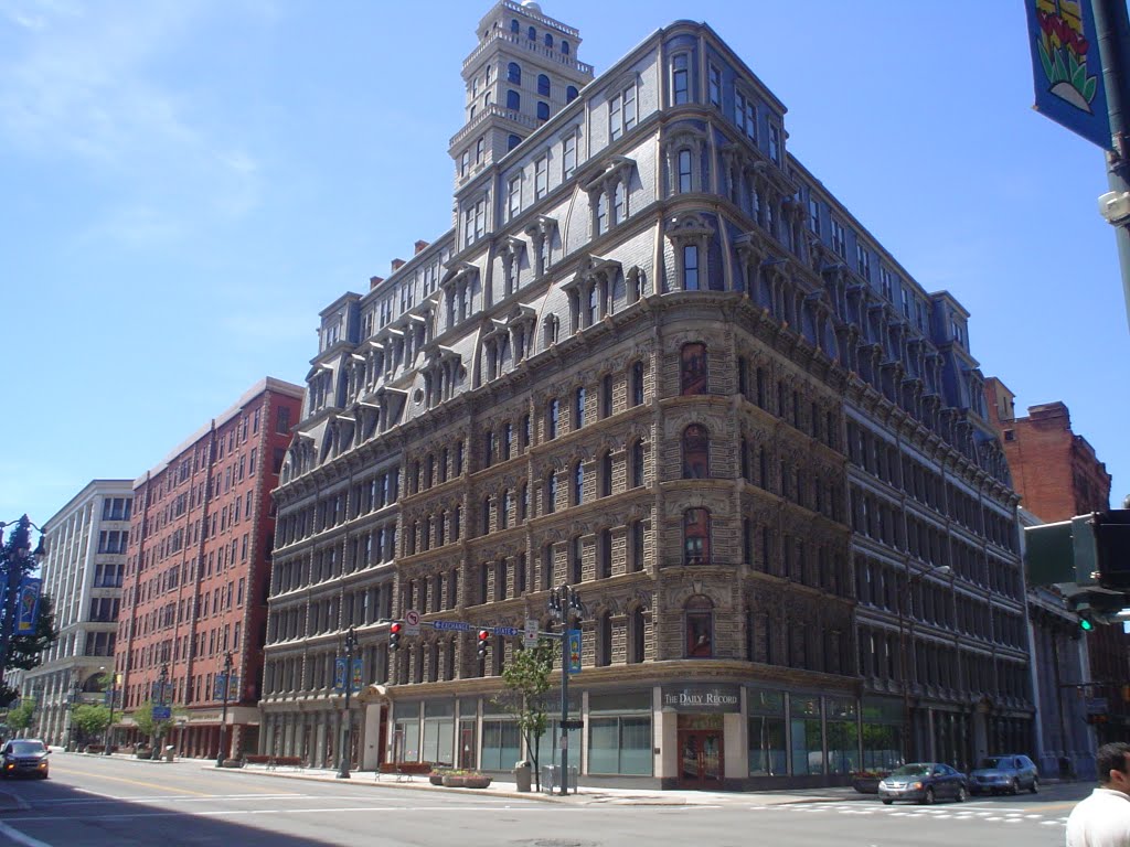 The Powers Building, Main and State streets intersection