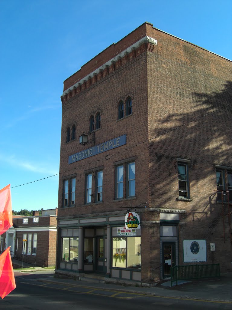 Saranac Lake, downtown, aug 28, 2007
