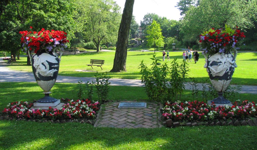"Day and Night" Urns in Congress Park