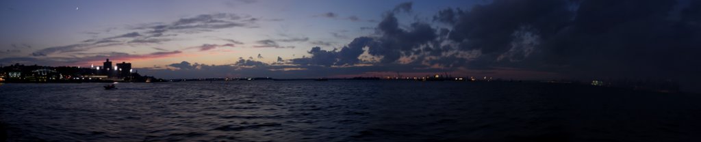 NEW YORK - Atardecer nuboso