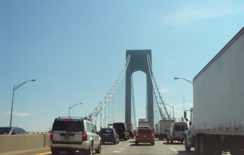 Entering Verrazano Narrows Bridge