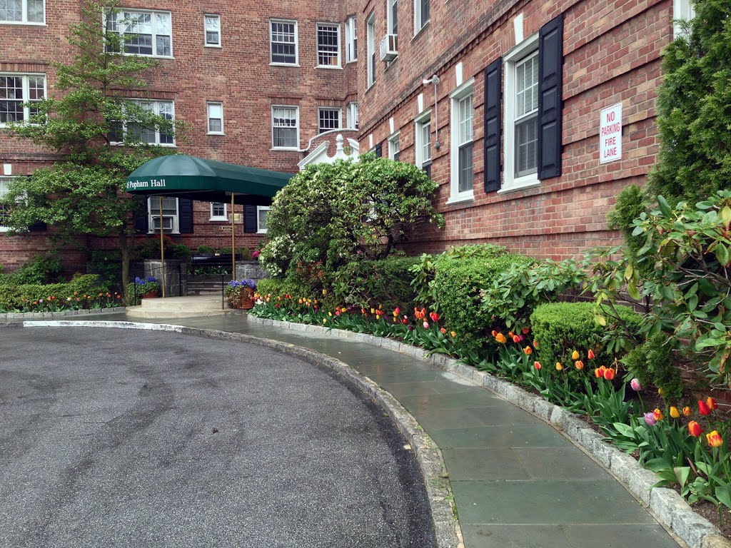 45 Popham Road, Scarsdale, NY