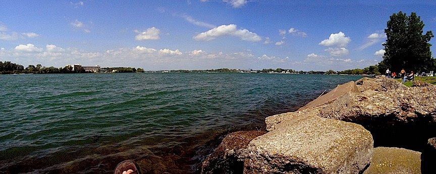 A view from Niawanda Park